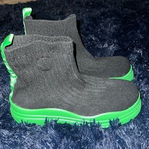Sock bootie